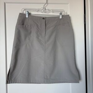 MEC Mountain Equipment Company Skirt Women - Size 6 Grey Gorpcore Outdoor Hiking